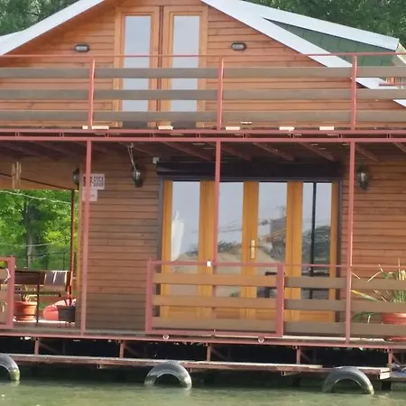 Sava River House Σπίτι διακοπών Βελιγράδι